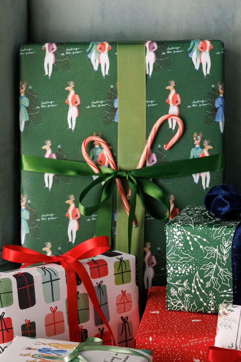 Dashing In The Snow Wrapping Sheets Green
