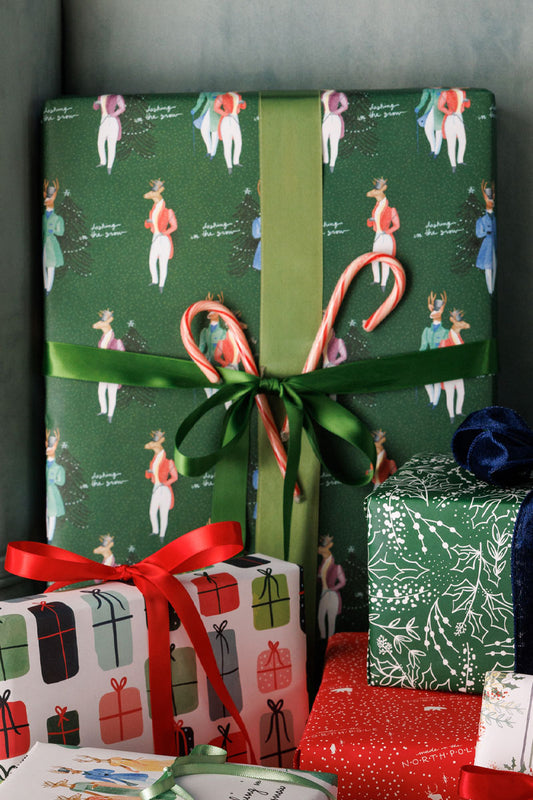 Dashing In The Snow Wrapping Sheets Green